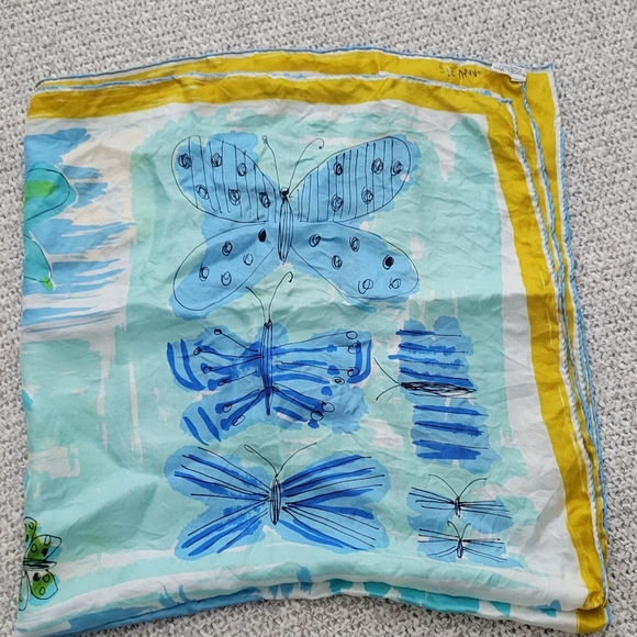 Vera 60s butterfly watercolor design ALL SILK Handrolled made in Japan scarf - Picture 1 of 4